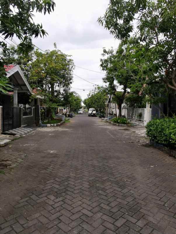 dijual rumah pondok tjandra jeruk