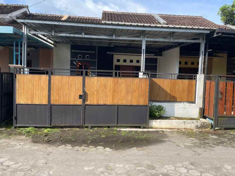 dijual rumah prambanan klaten jawa tengah