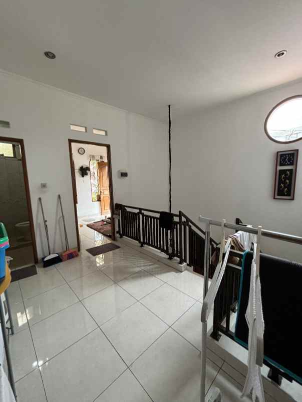 dijual rumah punai iv bintaro sektor 2