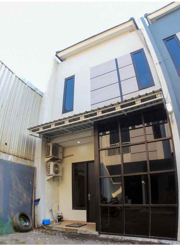 dijual rumah puri 88