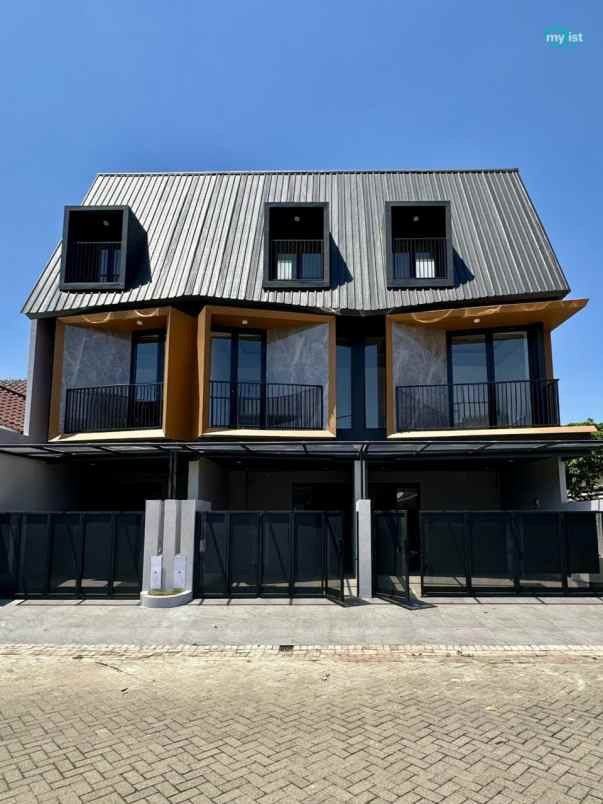 dijual rumah purimas