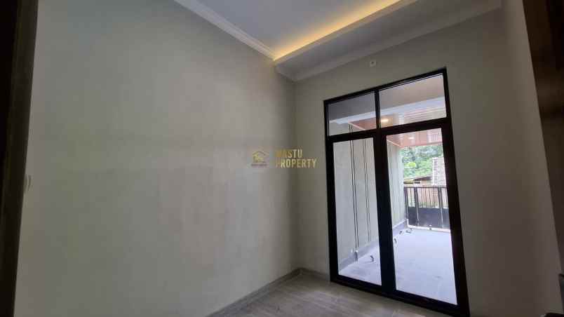 dijual rumah purwomartani kalasan