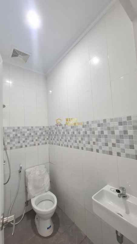 dijual rumah purwomartani kalasan