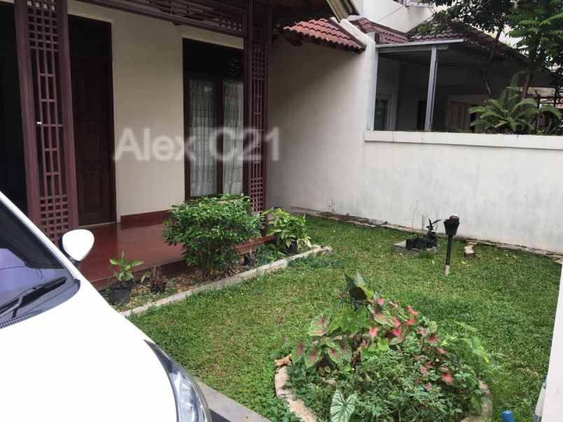 dijual rumah ragunan