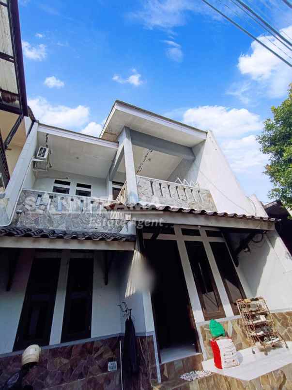 dijual rumah ratujaya