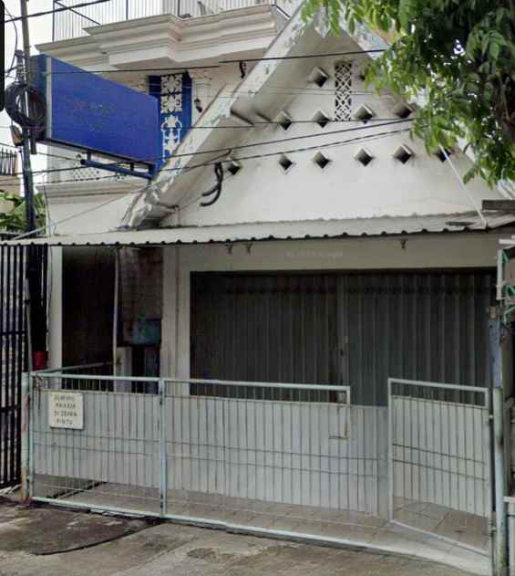 dijual rumah raya simokerto