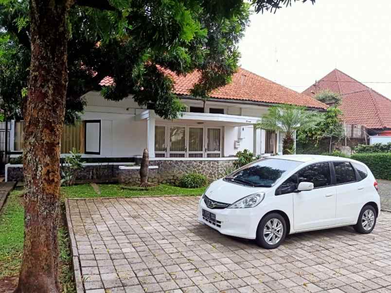 dijual rumah re martadinata citarum bandung