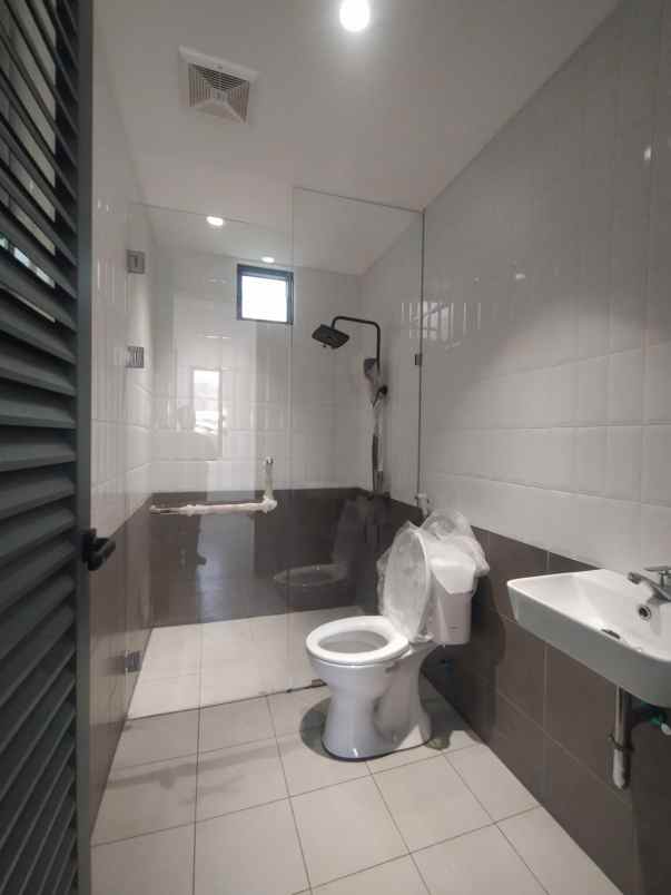 dijual rumah riung bandung margahayu