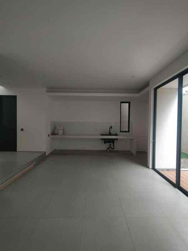 dijual rumah riung bandung margahayu