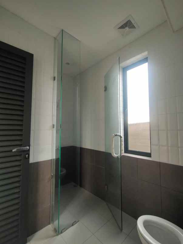 dijual rumah riung bandung margahayu