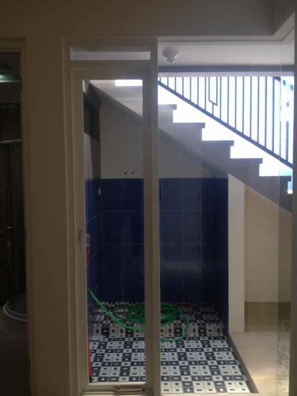 dijual rumah rumah jl simpang kh yusuf