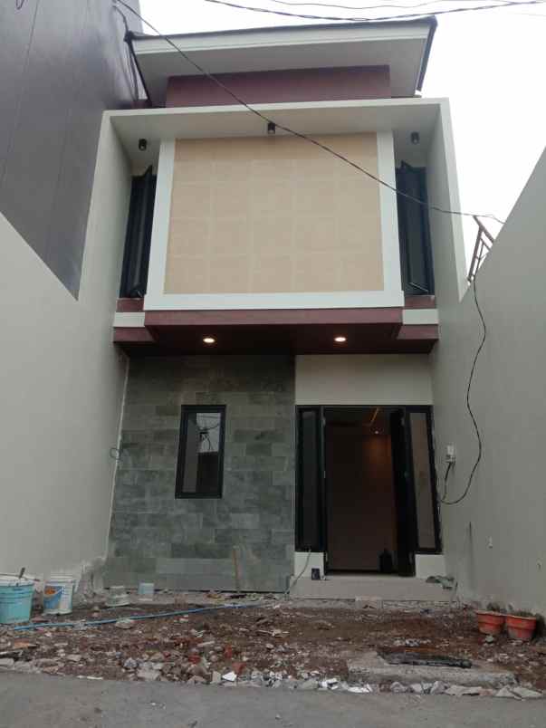 dijual rumah rungkut harapan