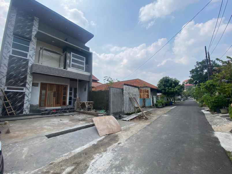 dijual rumah sampangan