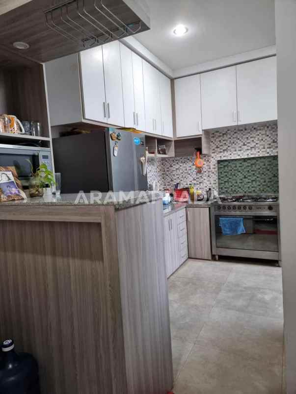 dijual rumah sanut kauh