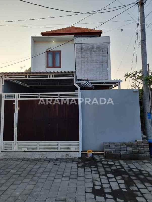 dijual rumah sanut kauh