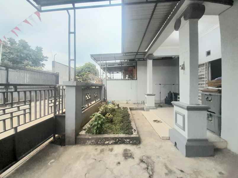 dijual rumah sapphire residence