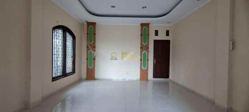 dijual rumah sariharjo