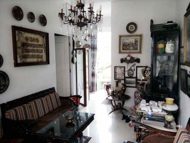 dijual rumah sariwangi