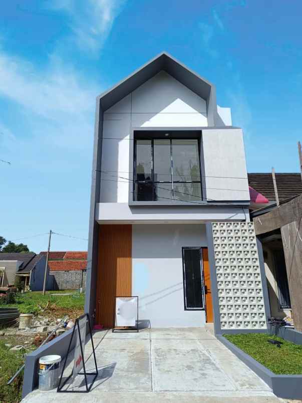 dijual rumah sawangan baru