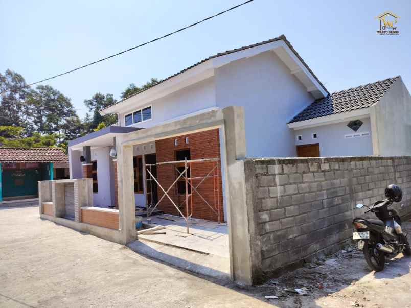 dijual rumah selomartani kalasan sleman