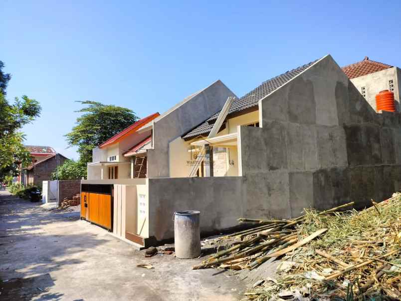 dijual rumah sendangtirto kec berbah