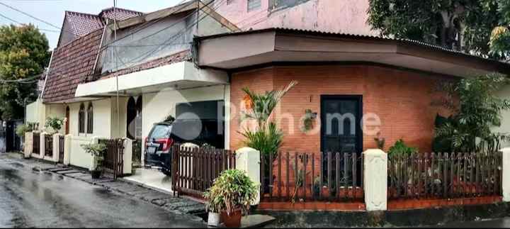 dijual rumah setia budi hitung tanah jak sel