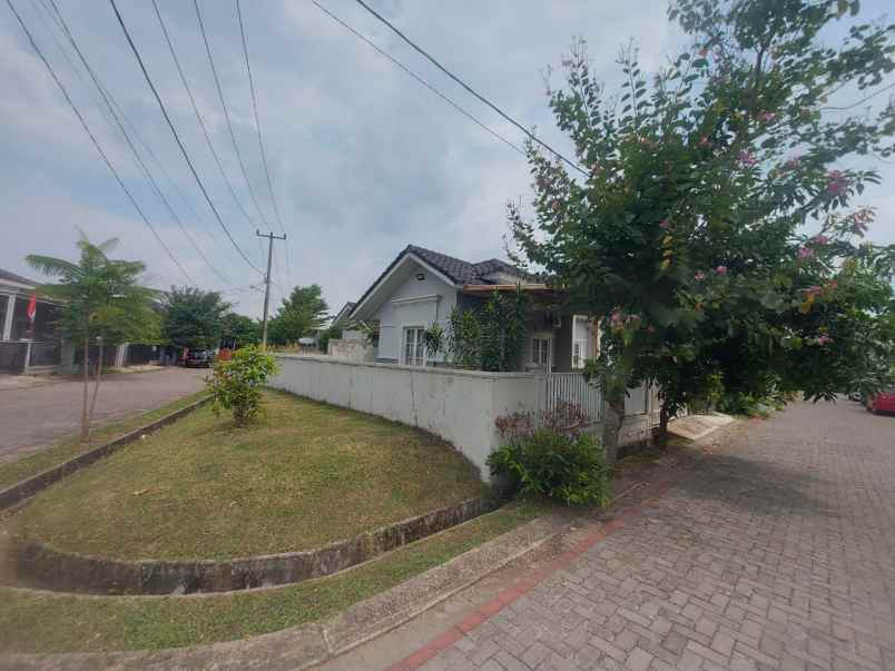 dijual rumah setu bekasi