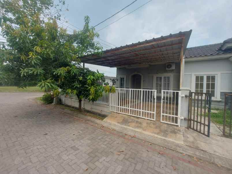 dijual rumah setu bekasi