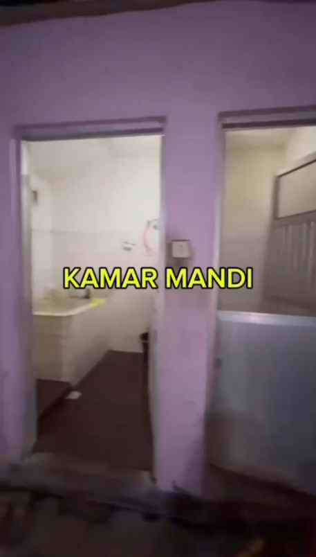 dijual rumah siap huni dua lantai lokasi strategis