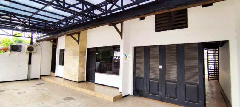 dijual rumah sidosermo