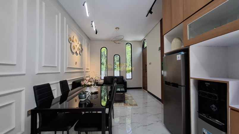 dijual rumah sinduharjo