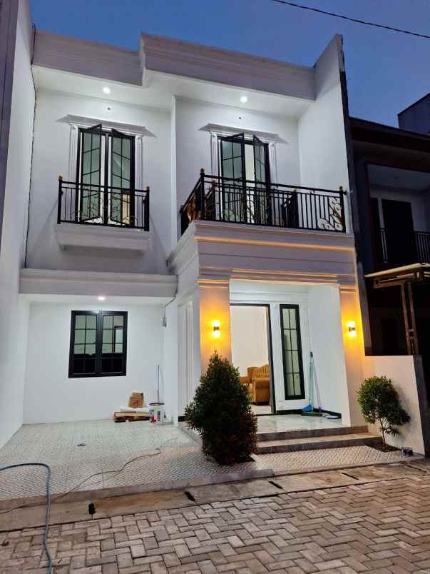 dijual rumah sip441