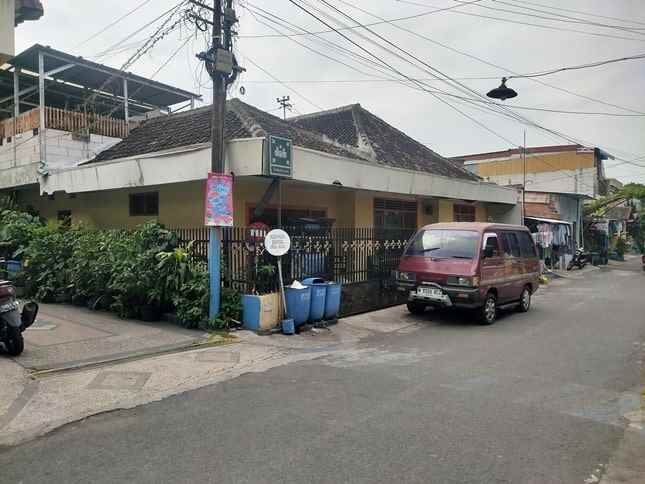 dijual rumah soekarno hatta