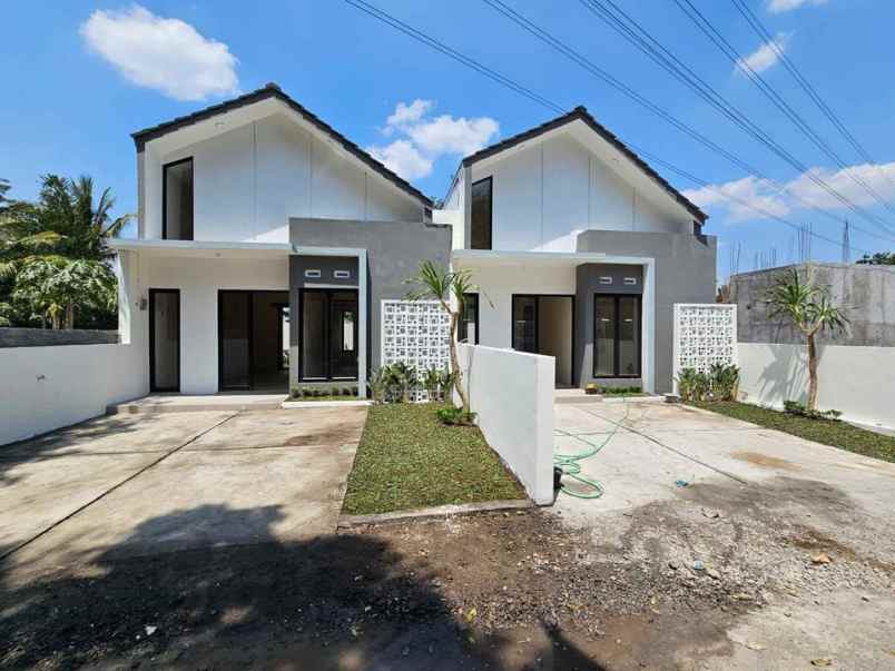 dijual rumah sukoharjo