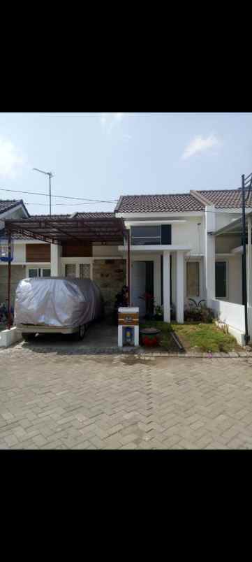 dijual rumah sukun