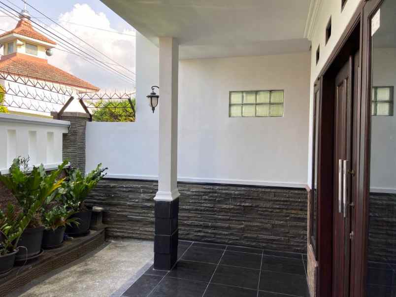 dijual rumah sulfat