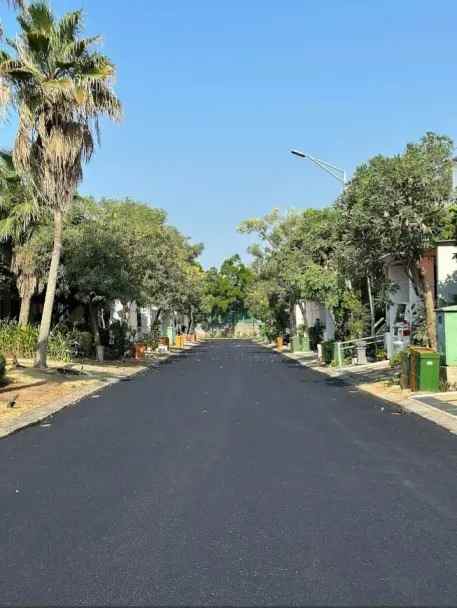 dijual rumah summarecon bluebell