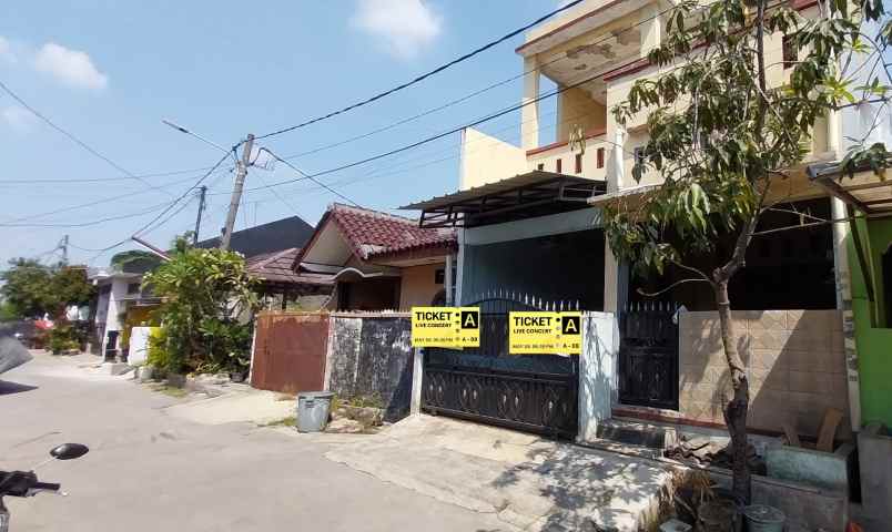 dijual rumah taman alamanda karang