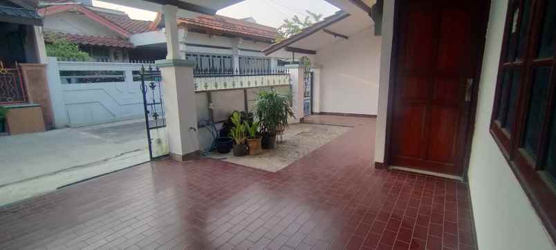 dijual rumah taman tridaya tambun