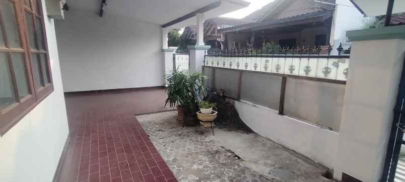 dijual rumah taman tridaya tambun