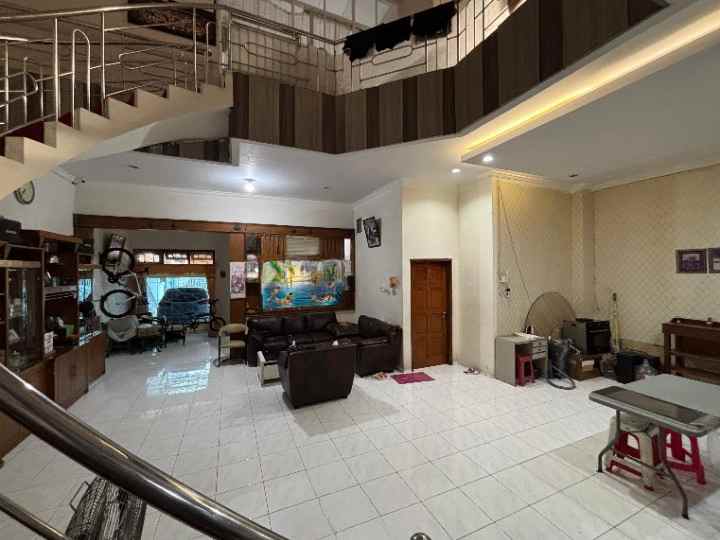 dijual rumah tanjungsari baru