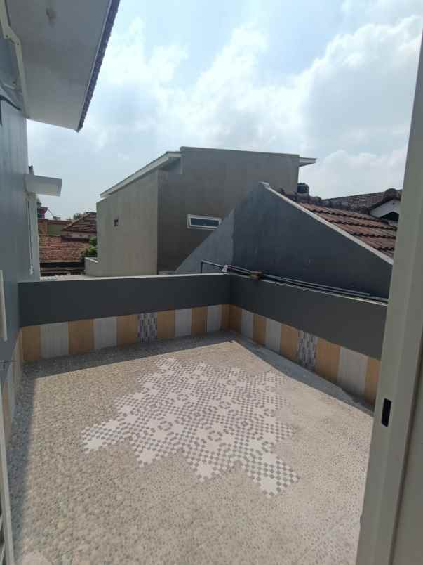 dijual rumah tegalgondo