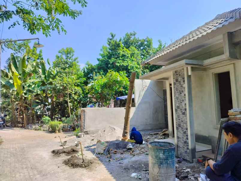 dijual rumah tegaltirto berbah sleman