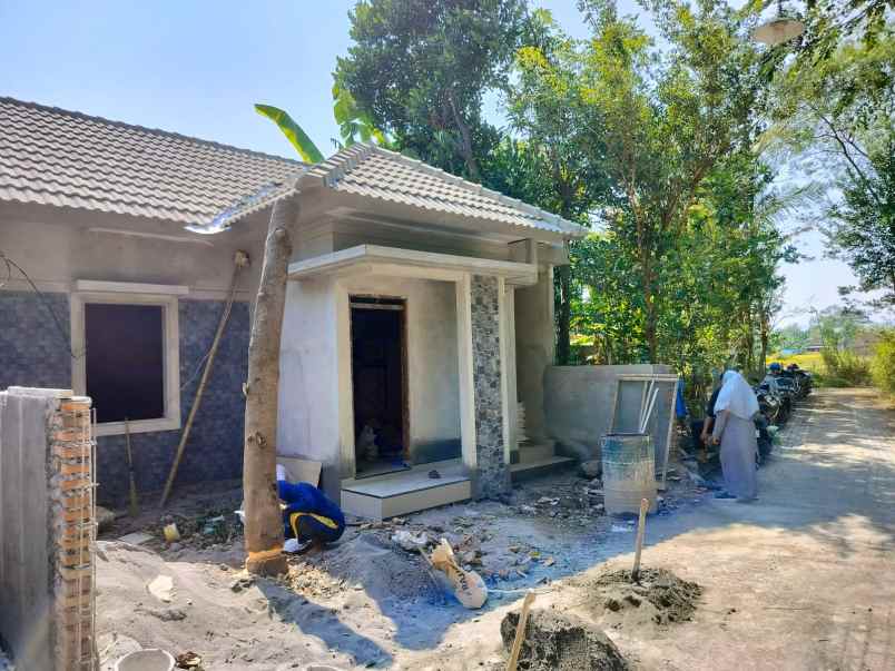 dijual rumah tegaltirto berbah sleman