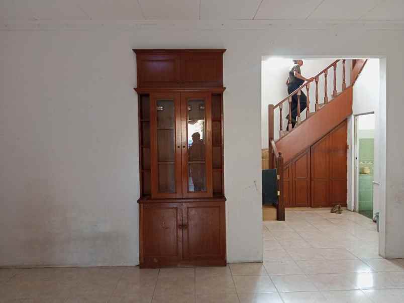 dijual rumah terawat komplek pratista antapani bandung