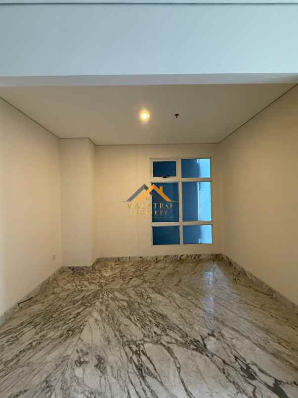 dijual rumah tribeca condominium