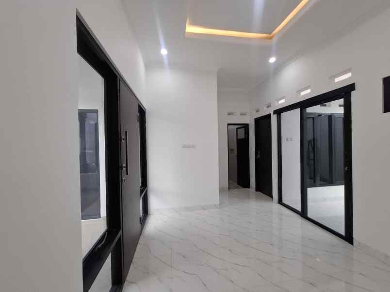 dijual rumah trukan selomartani kalasan