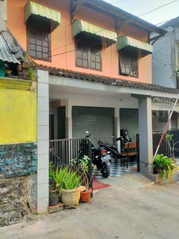 dijual rumah unkris jatiwaringin bekasi