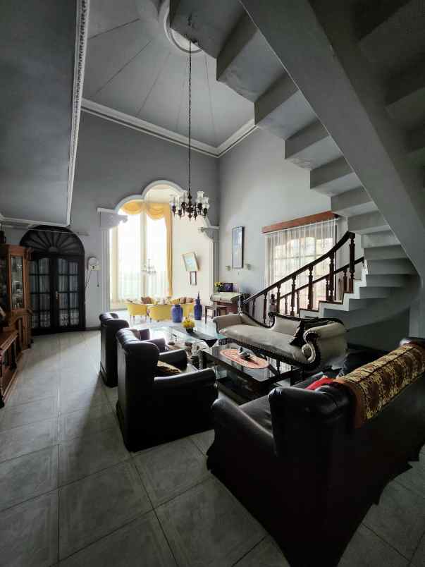 dijual rumah utan kayu matraman jaktim