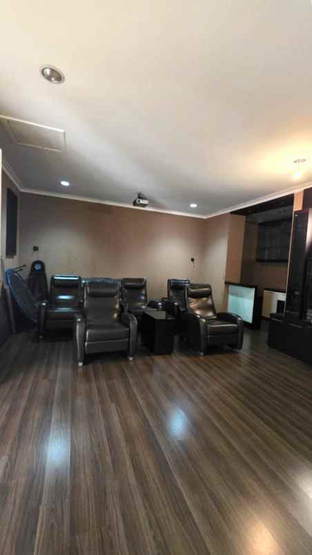 dijual rumah villa artha gading kelapa